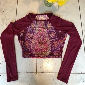 BILLABONG Long Sleeve Cropped Rash Guard Shirt M